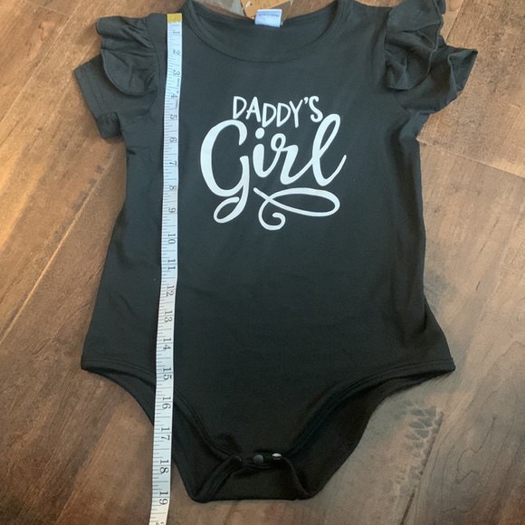 2-Piece “Daddy’s Girl” Cute Outfit with Tie Headband, New, Size 18-24 Months - Picture 7 of 12